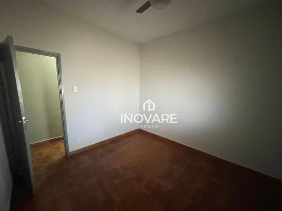 Imagem Casa com 3 dormitórios à venda, 275 m² por R$ 400.000,00 - Alvorada - Araporã/MG
