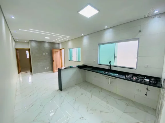 Imagem Casa poucos metros do mar em Mongaguá