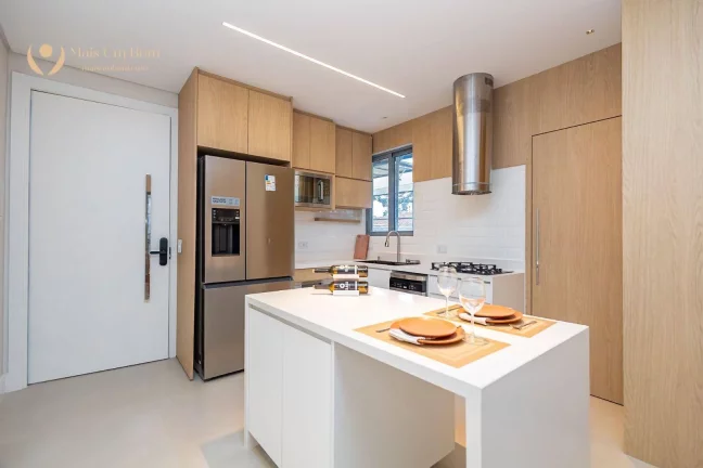 Imagem Apartamento Garden com 3 dormitórios à venda, 121 m² + 70 m² terraço por R$ 2.270.000,00 - Água Verde - Curitiba/PR