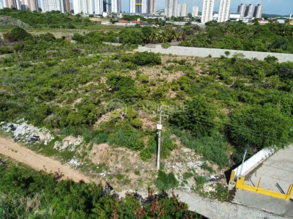 Imagem Terreno à venda em Ponta Negra