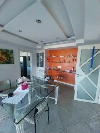 Imagem Sobrado no Portal das Colinas com 3 Suites, salão de festas e piscina. Guaratinguetá
