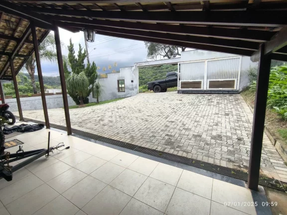 Imagem Casa com 2 Quartos à Venda, 1.000 m² em Condomínio Quintas Lagoa - Sarzedo