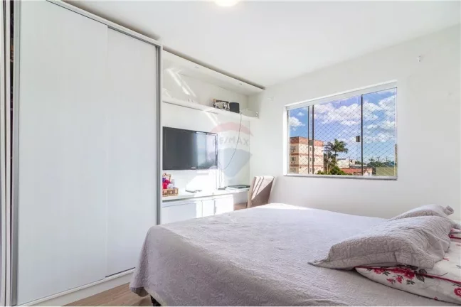 Imagem Apartamento Semimobiliado 3 quartos e com áreas de Lazer