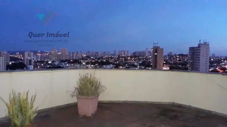 Imagem Cobertura à venda no Centro de Ribeirão Preto-SP - 3 quartos, 1 suíte, 3 salas, 3 banheiros, 2 vagas de garagem, 230m² - Quer Imóvel Negócios Imobiliários