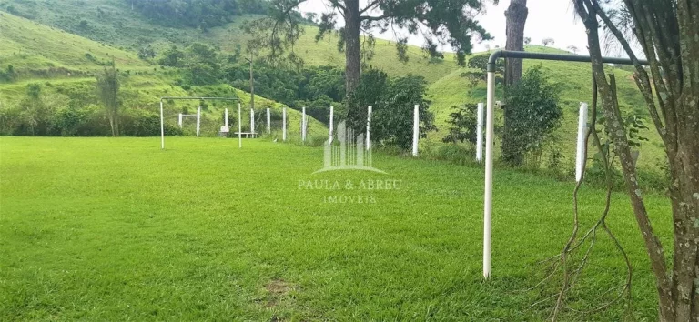 Imagem Chácara Fantástica com 3 Dorms 1 Suíte, Piscina, Área Externa com Churrasqueira em Socorro-SP
