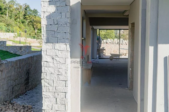 Imagem Linda casa em condomínio fechado , no Bairro Casa Branca em Itapema, SC