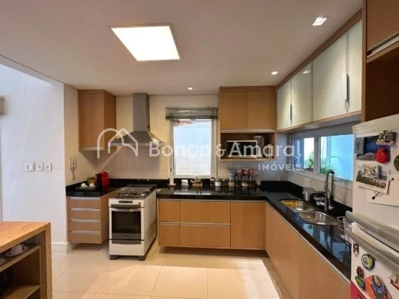 Imagem Seja bem-vindo ao seu futuro lar! Esta deslumbrante casa em condomínio, com 189m² de área de cons...
