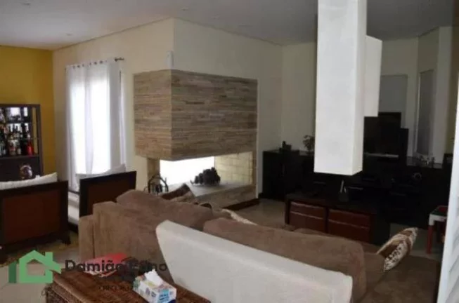 Imagem LINDO SOBRADO NO CAPITAL VILLE 1 ANHANGUERA KM 46,5 SENTIDO INTERIOR/SP