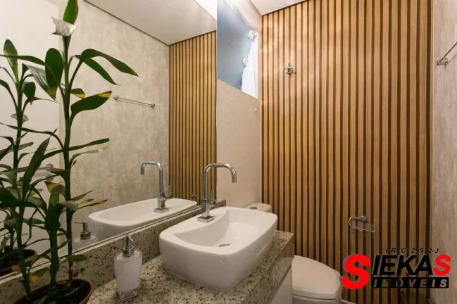 Imagem Imperdível: Casa em condomínio à venda na Vila Aricanduva, São Paulo-SP! 3 quartos, 1 suíte, 1 sala, 3 banheiros, 2 vagas, 150m².