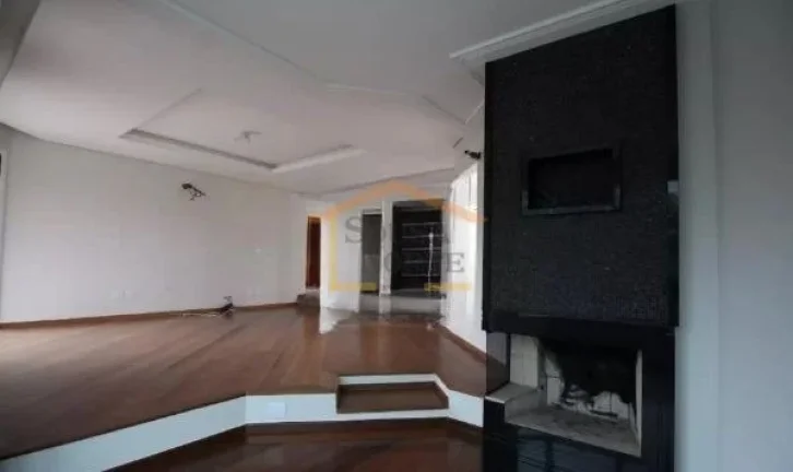 Imagem Apartamento de 264 m² com 4 dormitórios, sendo 4 suítes, 6 banheiros, contando com varanda, banhe...