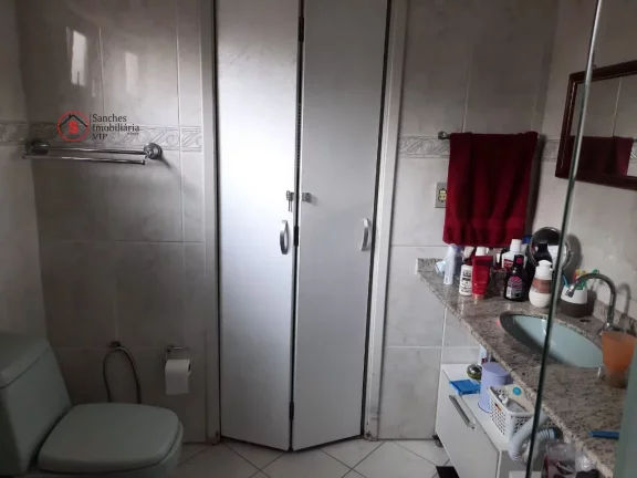 Imagem Excelente sobrado a venda na Vila Zelina, com 3 dormitórios, 1 suite com closet e terraço, 2 vagas de garagem. Próximo ao Metrô Vila Prudente.