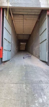 Imagem Aluga - Galpão com 1.372m² por R$ 22.171/mês -Jardim Ipê - Butantã/SP