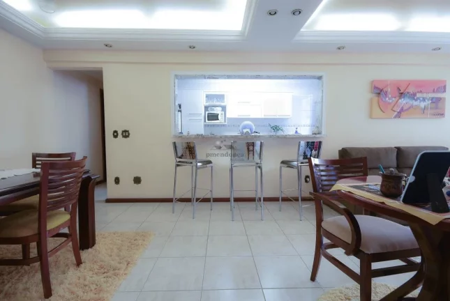 Imagem Apartamento reformado com 117M2 a venda no bairro Perdizes! Possui amplo living para dois ambientes,...