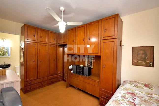 Imagem Apartamento super charmoso com 83m², 3 dormitórios ( 1 suíte ) e 2 vagas na garagem, em rua plana...