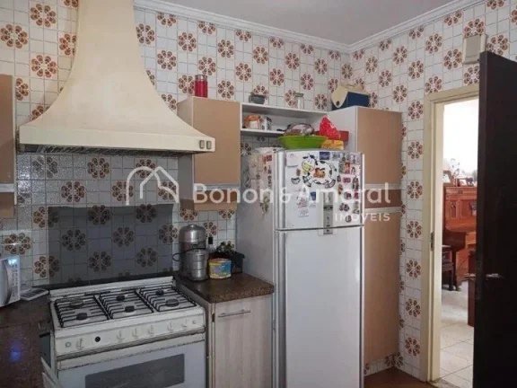 Imagem Casa com 04 Quartos e Edícula à Venda no Taquaral
