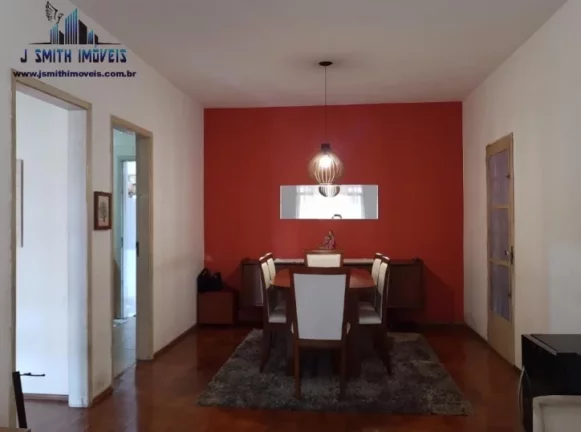 Imagem CASA TÉRREA NO CENTRO DE COTIA, EM TERRENO 320m² AO LADO DE COMÉRCIO