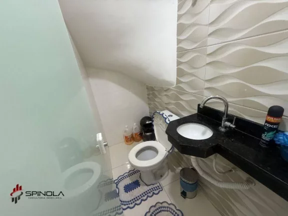 Imagem Sobrado com 2 dormitórios à venda, 56 m² por R$ 375.000,00 - Maracanã - Praia Grande/SP