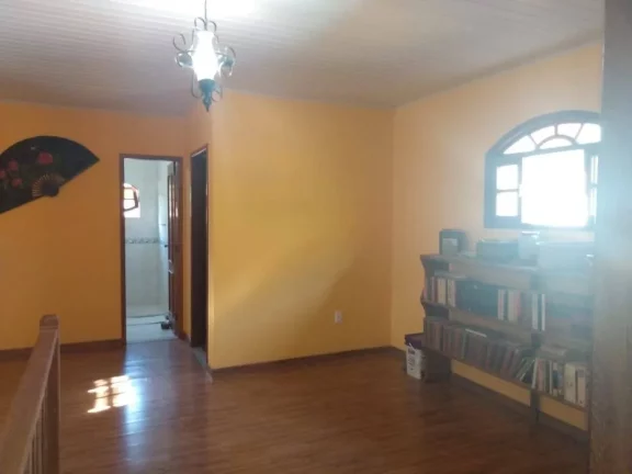 Imagem Vendo esta maravilhosa casa em Lumiar. Nova Friburgo rj.