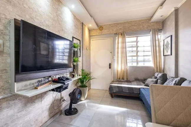 Imagem Apartamento à venda com 2 quartos no condomínio Julios, São Paulo - SP