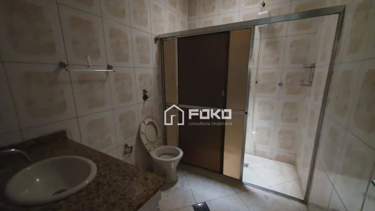 Imagem Casa térrea com 3 dormitórios para alugar, 260 m² por R$ 4.740/mês - Vila Rosália - Guarulhos/SP