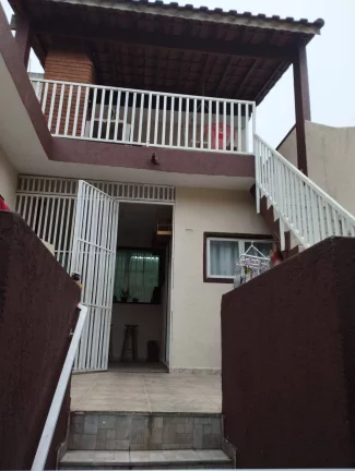 Imagem Casa 145 Metros com 3 Dormitorios 2 vagas de Garagens
