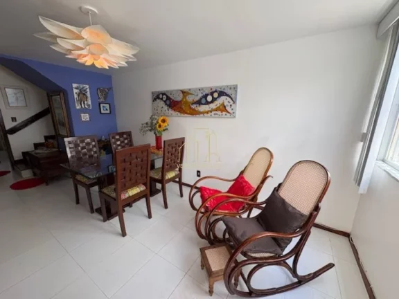 Imagem Casa em condomínio tipo Village com 2 quartos suíte infraestrutura a venda no Caminho das Árvores