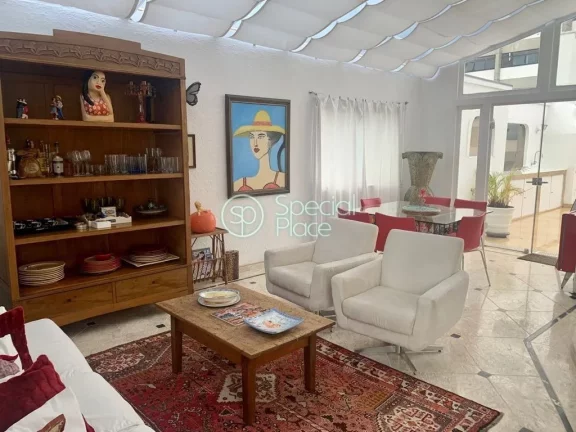 Imagem Cobertura duplex com 357m² na Vila Nova Conceição, próximo à Praça Pereira Coutinho. No primei...