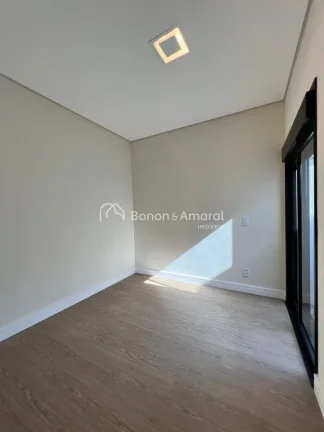 Imagem Maravilhosa casa térrea, acabamento de primeira, com 3 quartos sendo 1 suíte, cozinha planejada co...