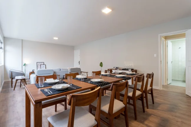 Imagem Apartamento 158M² Reformado, 3Q, 1 Suíte, 2 Banheiros, 2 Vagas, Salão de Festas, Playground, Brinquedoteca, Bicicletário, Área Verde.