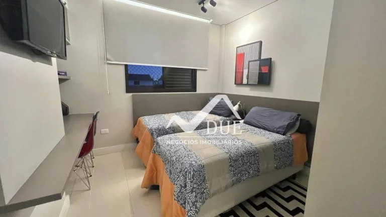 Imagem Lindo Apartamento à venda 2 quartos com dependência no Embaré em Santos