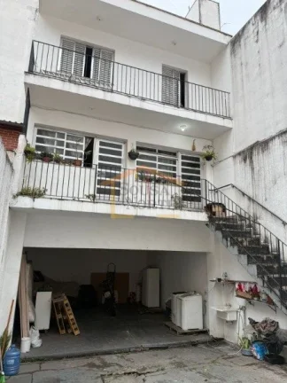 Imagem Conjunto misto, ideal para investimento e geração de renda, composto por loja térrea, 3 salas com...