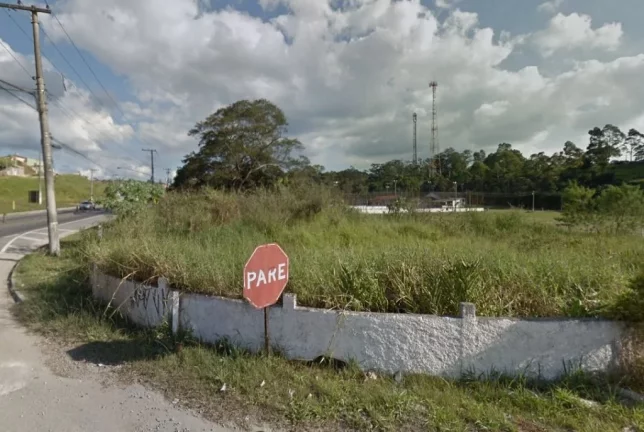 Imagem Área à venda, 1730 m² por R$ 500.000,00 - Ipelândia - Suzano/SP