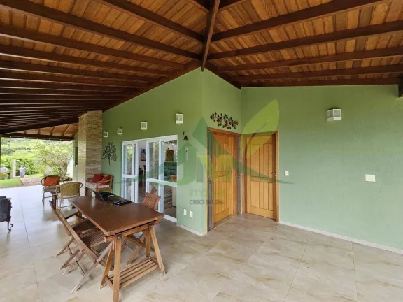Imagem Chácara à Beira da Represa em Piracaia-SP – 3 Suítes, Piscina e Vista Deslu