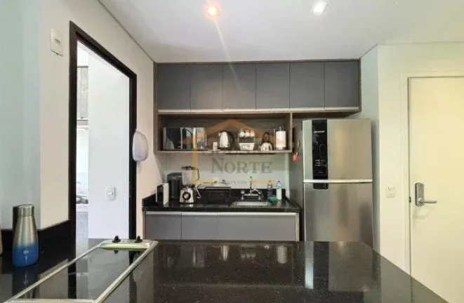Imagem Apartamento de 49 m² no 3º andar, com 1 dormitório, sendo 1 suite, armários embutidos, cama, lav...