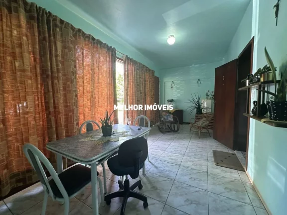 Imagem Casa á venda com 3 dormitórios localizada em Blumenau - SC