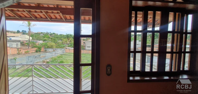 Imagem CASA COMERCIAL em ESMERALDAS - MG, NOVO RETIRO