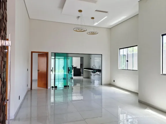 Imagem Casa térrea de alto padrão com 1 suíte máster e 2 suítes na Vila Nascente