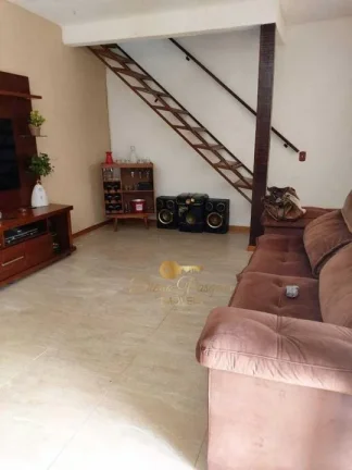 Imagem Casa para Venda em Teresópolis / RJ no bairro Vale Feliz