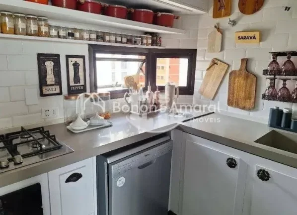 Imagem Com 80m² de área útil, o imóvel conta com dois dormitórios, sendo uma suíte, uma sala espaços...