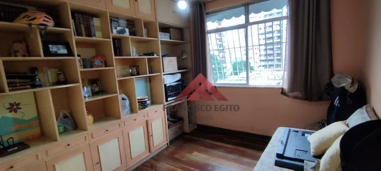 Imagem Amplo apartamento com 03 quartos,vaga de garagem no jardim icarai.