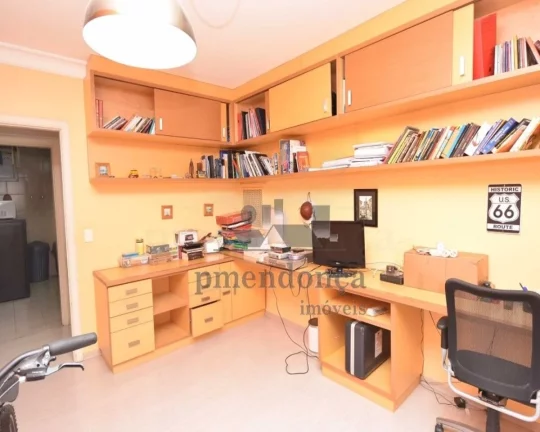 Imagem Excelente apartamento com hall de entrada, living para 2 ambientes com janelas grandes, lavabo, sala...