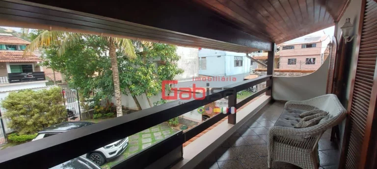 Imagem Casa com 5 dormitórios à venda, 200 m² por R$ 1.400.000,00 - Centro - Arraial do Cabo/RJ