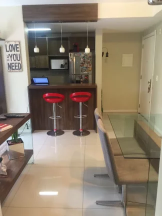 Imagem Imóvel com 3 Quartos à Venda, 73 m² em Cristal - Porto Alegre
