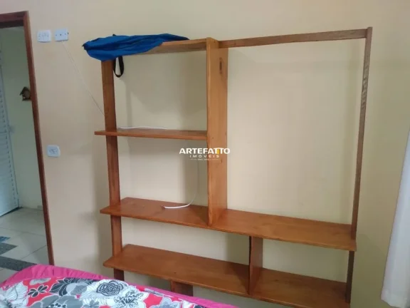 Imagem Casa + andar superior completo. Ótima localização