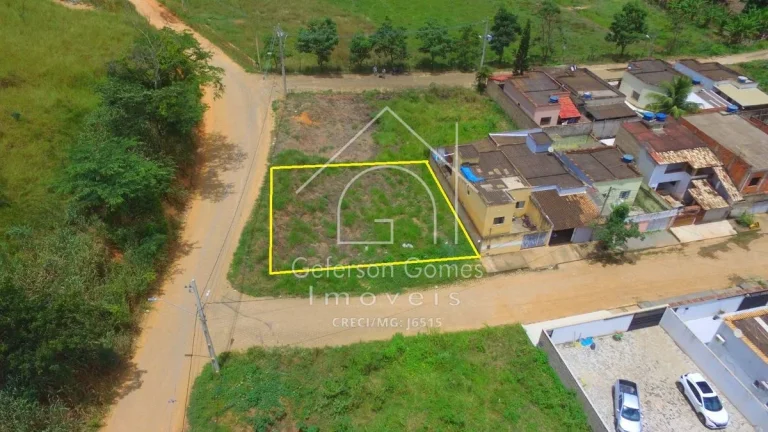 Imagem Lote à Venda - Com 306,01 M² - São Bernardo - Mantena - MG