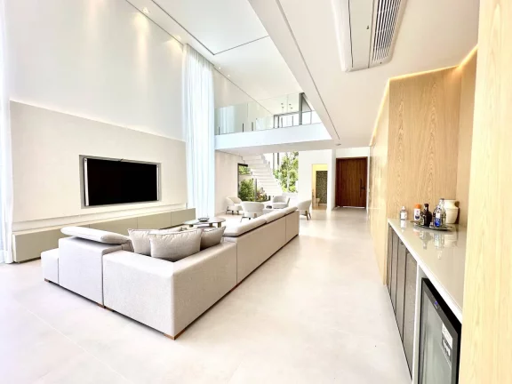 Imagem Mansão Excepcional à Venda: O Pinnacle do Luxo no Módulo 11 da Riviera