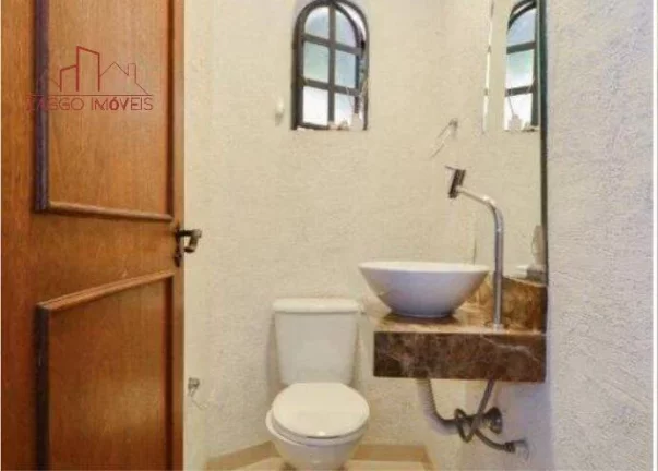 Imagem Linda Casa Reformada na Vila Mascote.