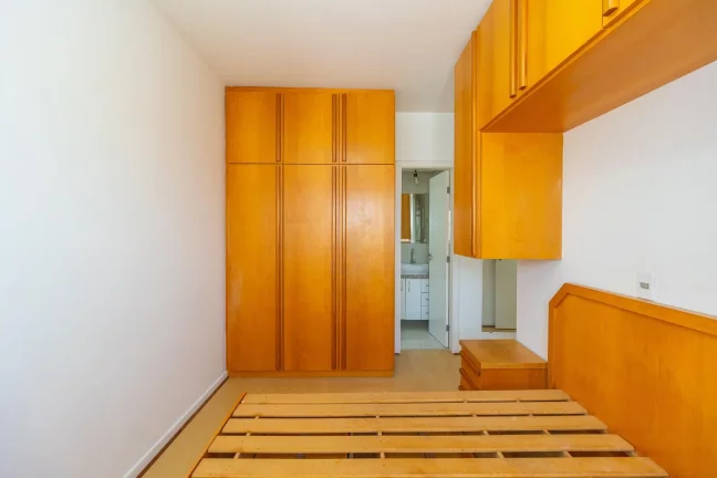 Imagem Apartamento de 3 quartos no bairro Lindóia