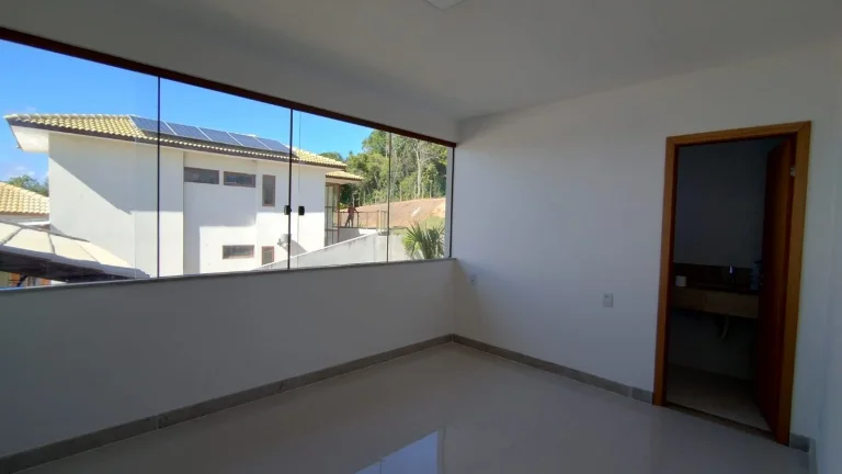 Imagem Oportunidade: Casa em condomínio no bairro Praia do Forte