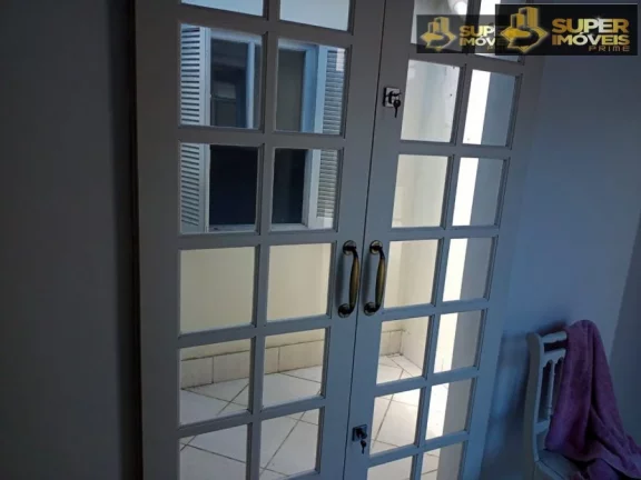 Imagem Casa Padrão para Venda em Centro Pelotas-RS - 2540